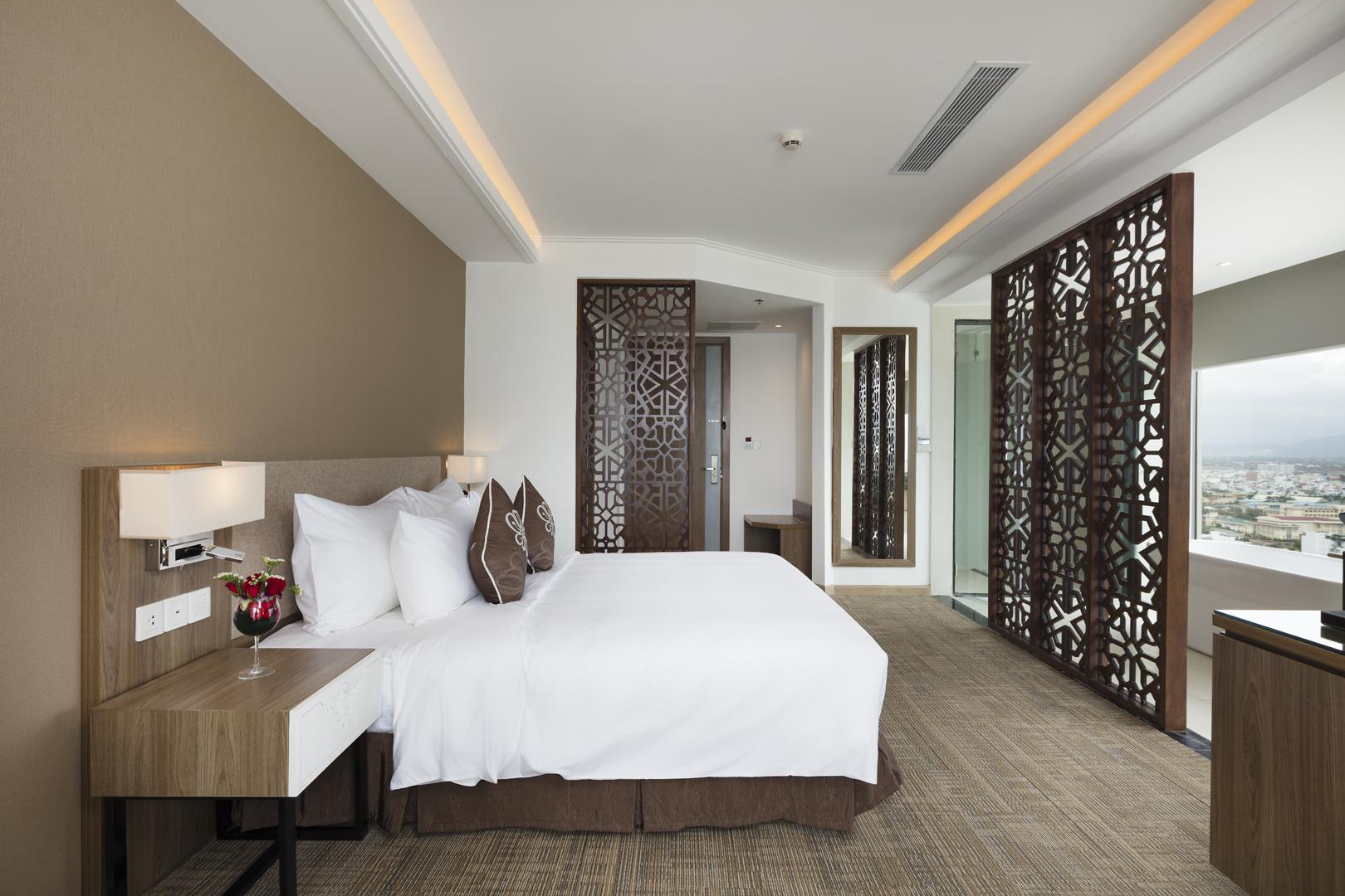 Comodo Nha Trang Hotel Buitenkant foto