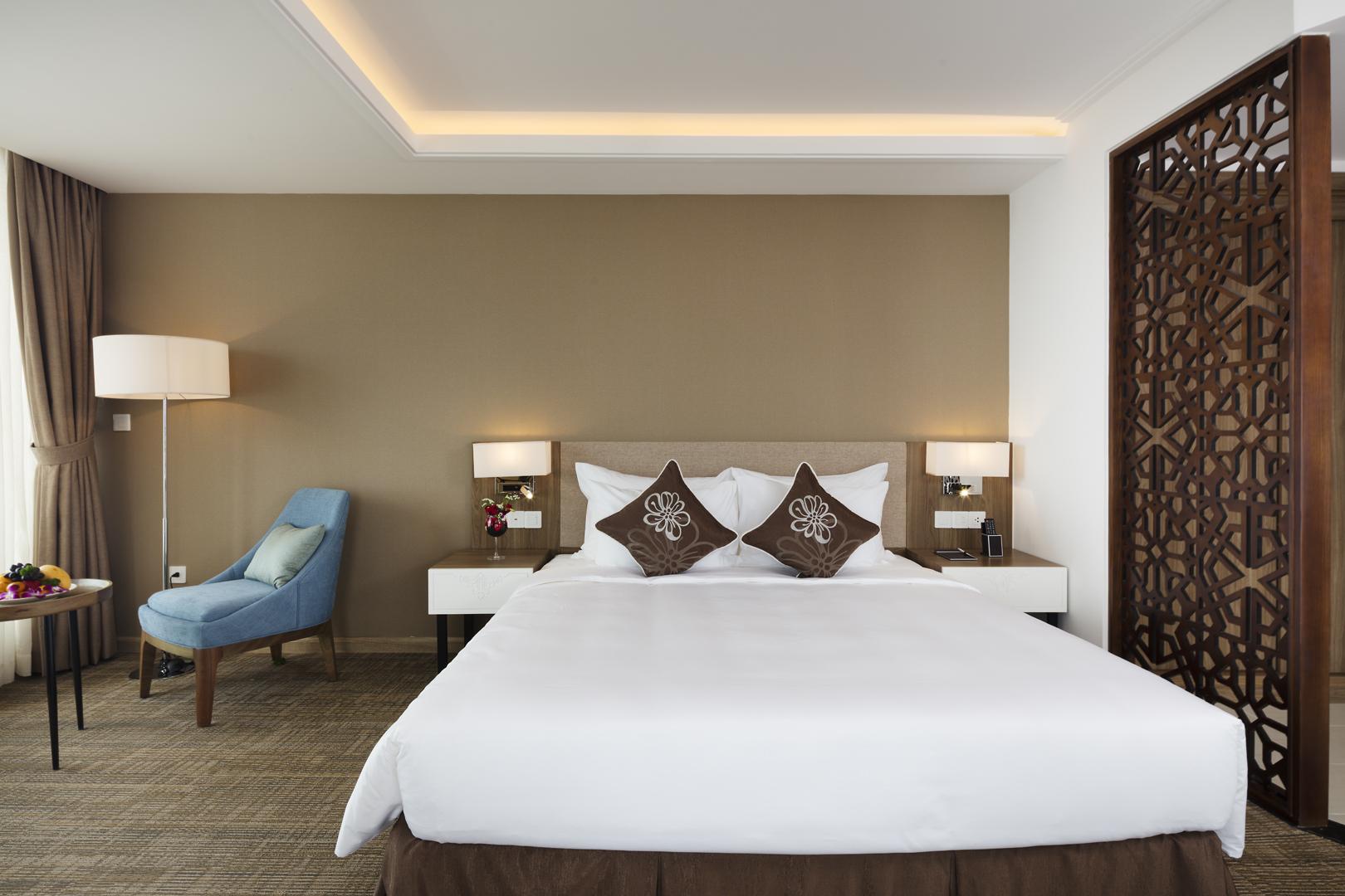 Comodo Nha Trang Hotel Buitenkant foto