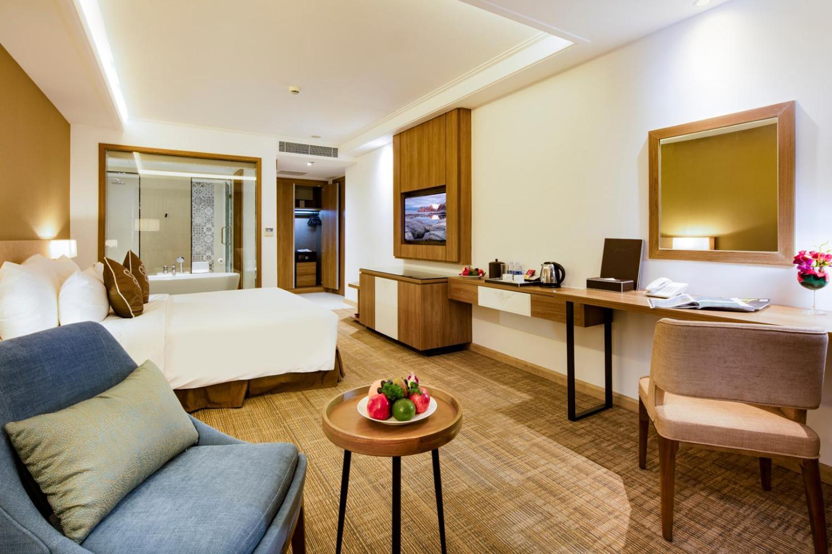 Comodo Nha Trang Hotel Buitenkant foto