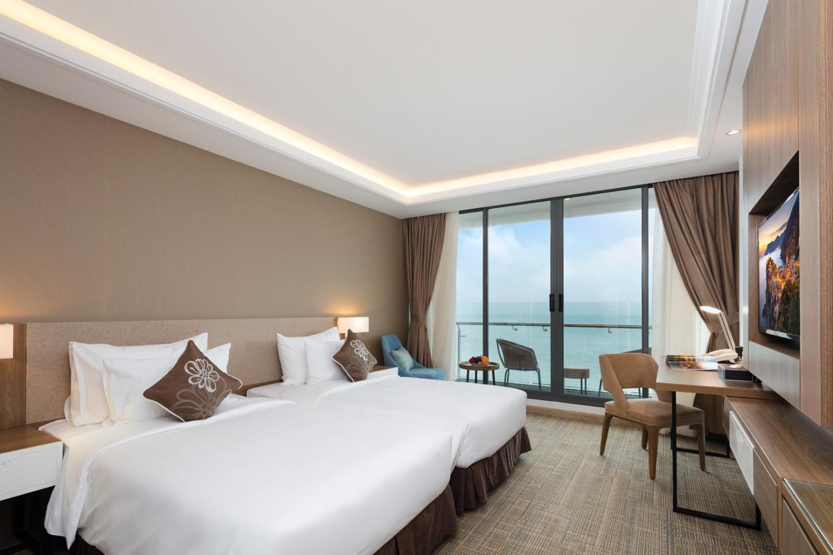 Comodo Nha Trang Hotel Buitenkant foto