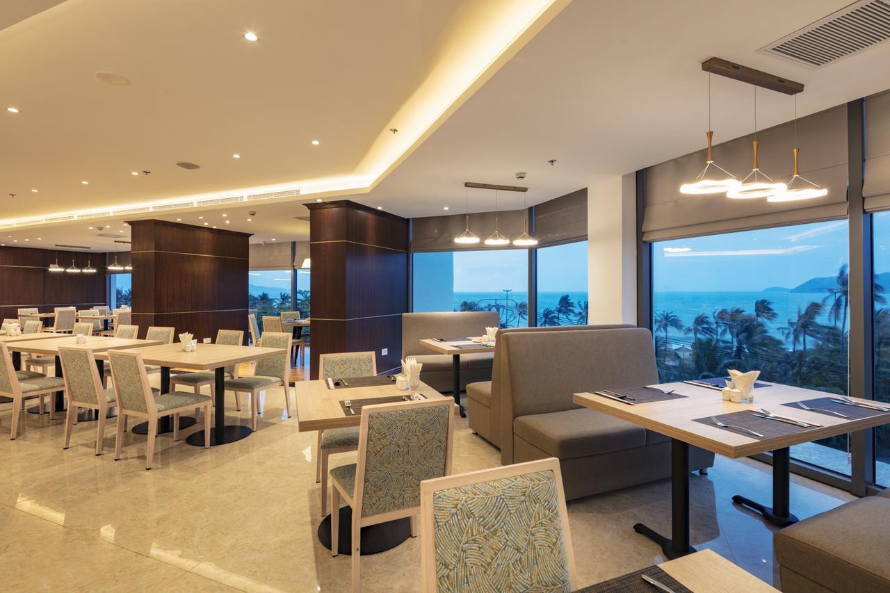 Comodo Nha Trang Hotel Buitenkant foto