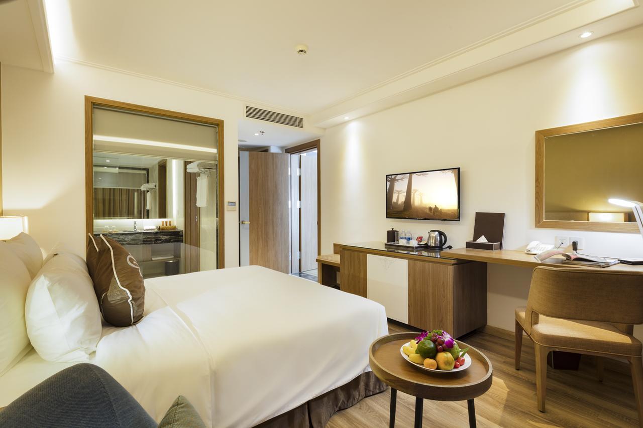 Comodo Nha Trang Hotel Buitenkant foto