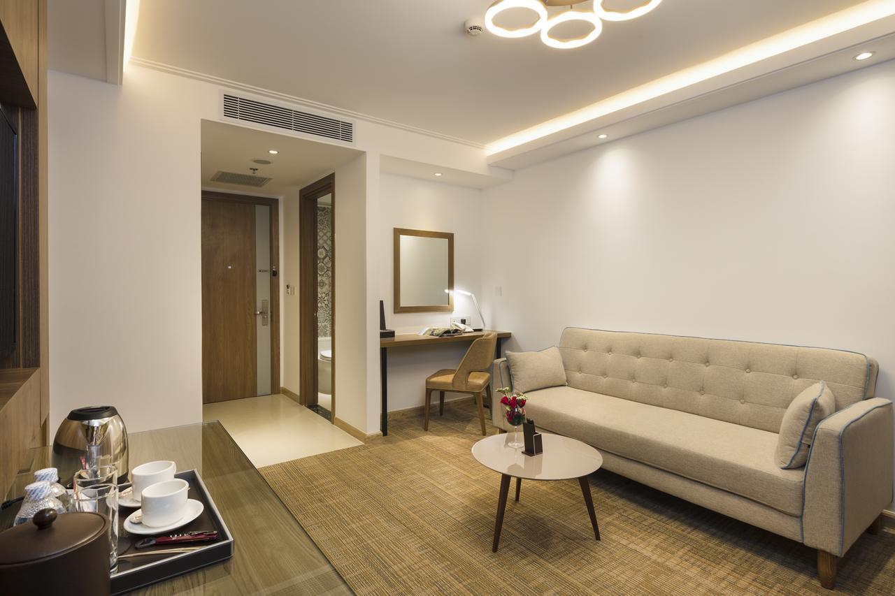 Comodo Nha Trang Hotel Buitenkant foto